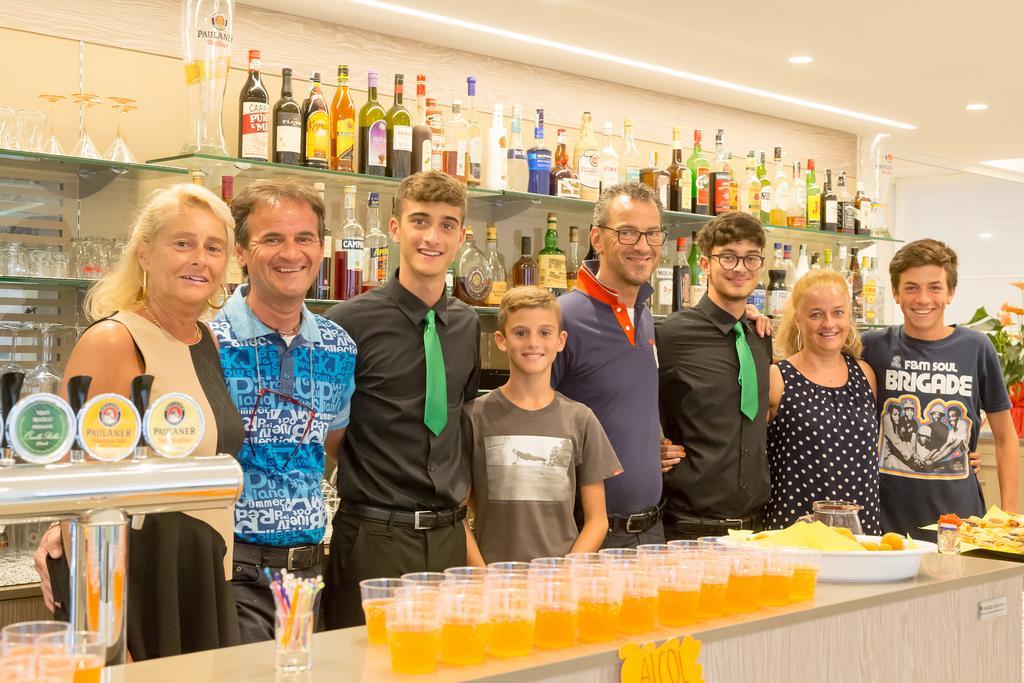 Hotel Montreal Bibione Esterno foto