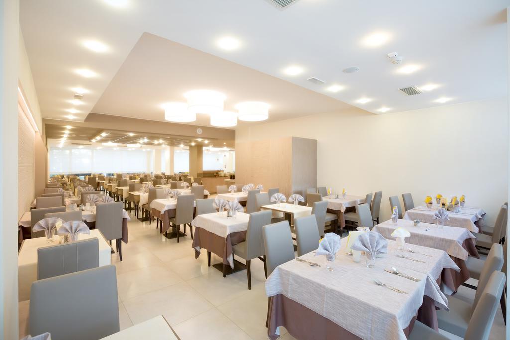 Hotel Montreal Bibione Esterno foto