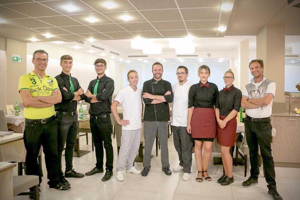 Hotel Montreal Bibione Esterno foto